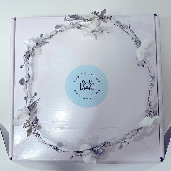 The House of Mac & Zoe Wedding Hair Vine main image 6